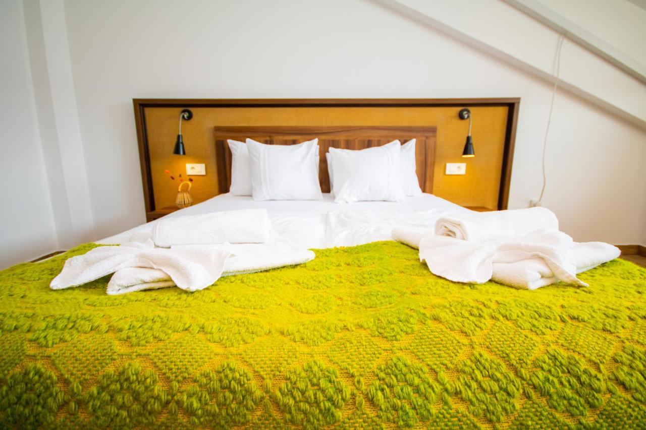 Mai Danube Hotel Eselnita Ngoại thất bức ảnh