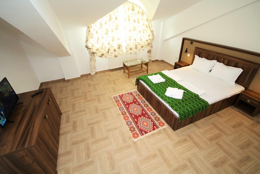Mai Danube Hotel Eselnita Ngoại thất bức ảnh