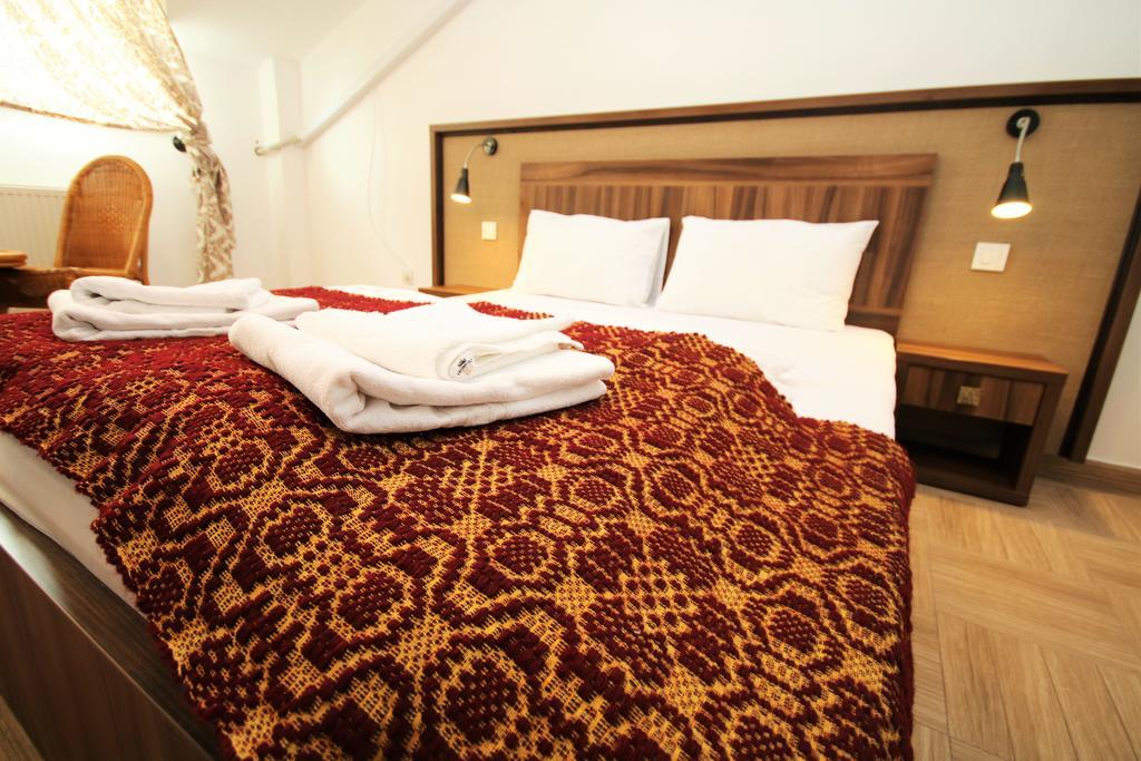 Mai Danube Hotel Eselnita Ngoại thất bức ảnh
