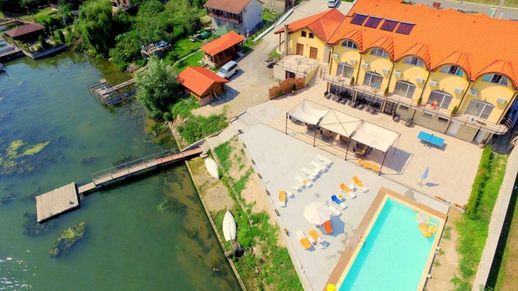 Mai Danube Hotel Eselnita Ngoại thất bức ảnh